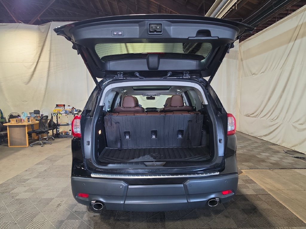 Used 2022 Subaru Ascent Touring w/ Popular Package #2A AWD/4WD image 21