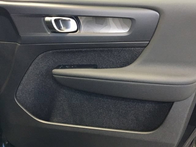 New 2024 Volvo XC40 Recharge Plus w/ Protection Package Premier RWD image 35
