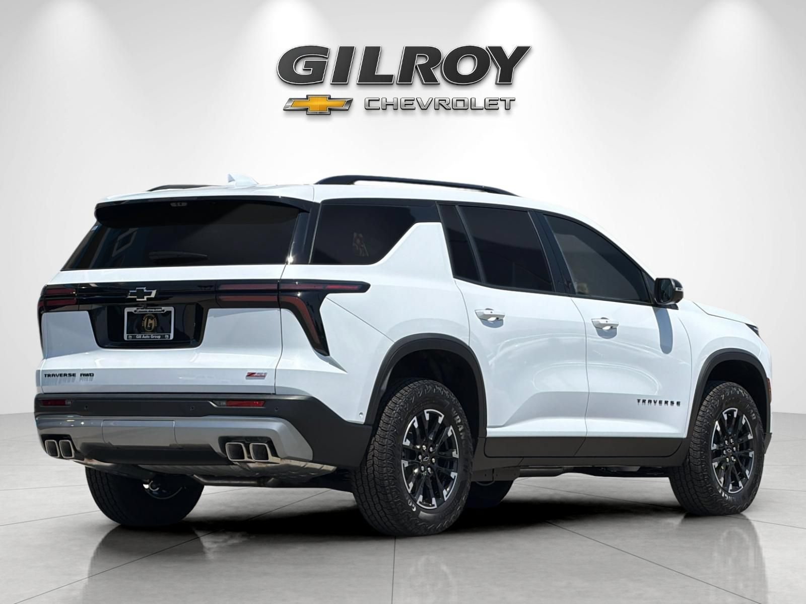 New 2026 Chevrolet Traverse Z71 w/ Enhanced Driving Package AWD/4WD image 3