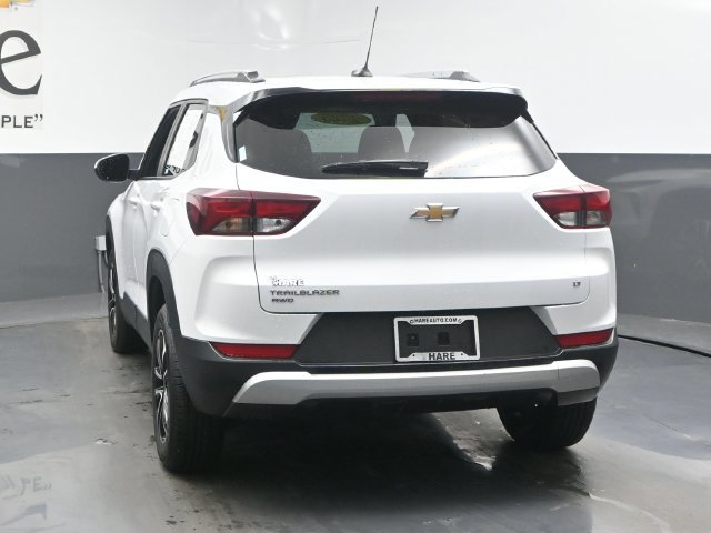 Used 2025 Chevrolet TrailBlazer LT AWD/4WD image 42