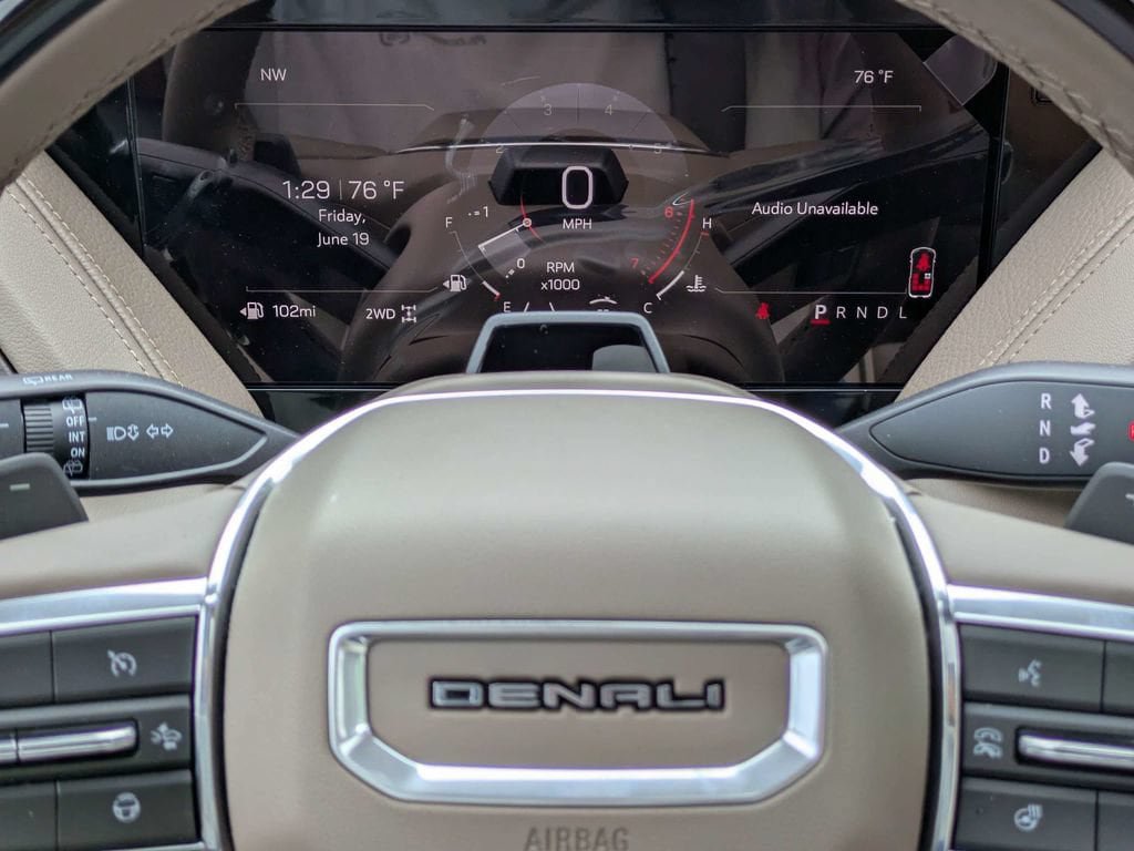 New 2026 GMC Yukon Denali w/ Denali Reserve Package AWD/4WD image 30