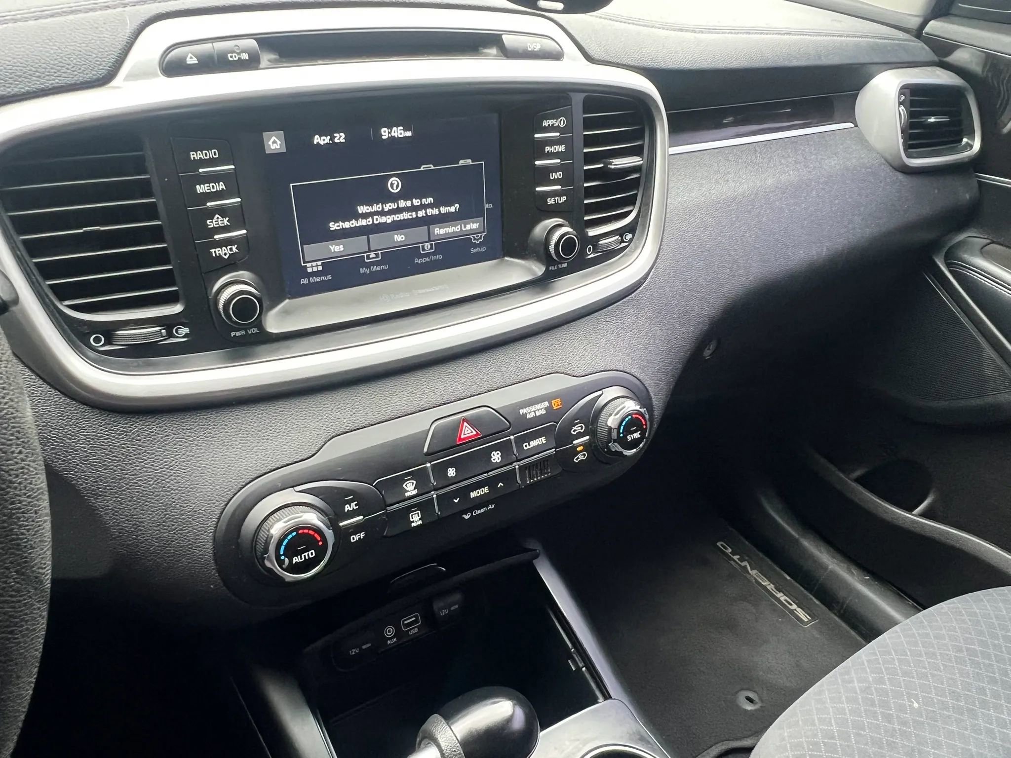 Used 2018 Kia Sorento LX image 24