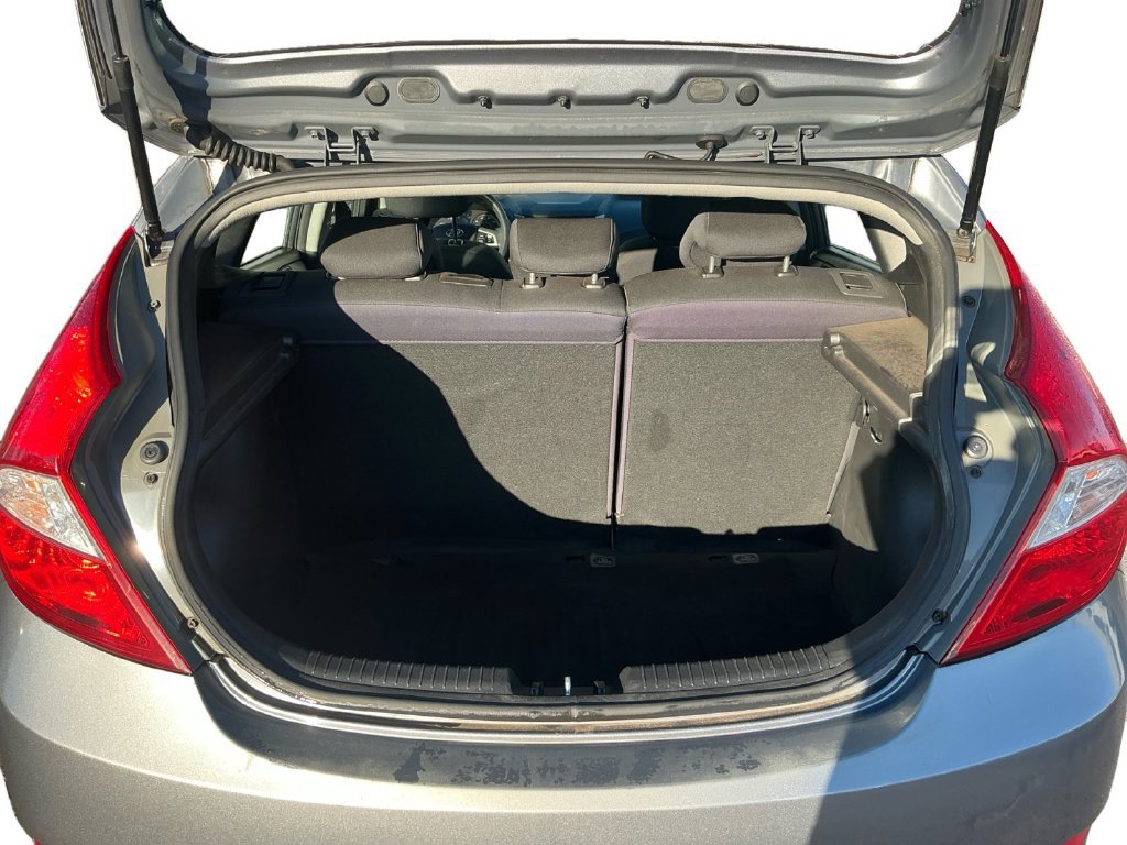 Used 2017 Hyundai Accent SE FWD image 24