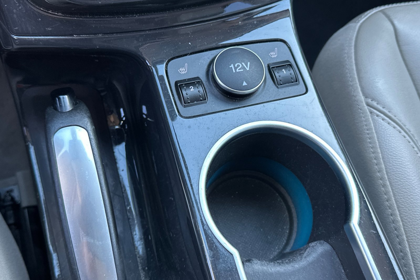 Used 2014 Ford Escape Titanium w/ Equipment Group 401A image 28