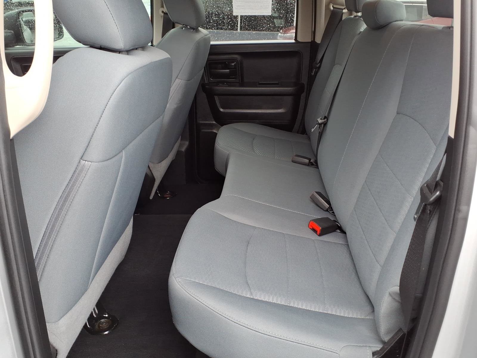 Certified 2018 RAM 1500 Express image 12