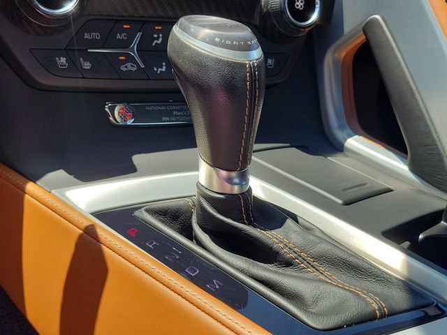 Used 2015 Chevrolet Corvette Z06 w/ 3LZ Preferred Equipment Group RWD image 30