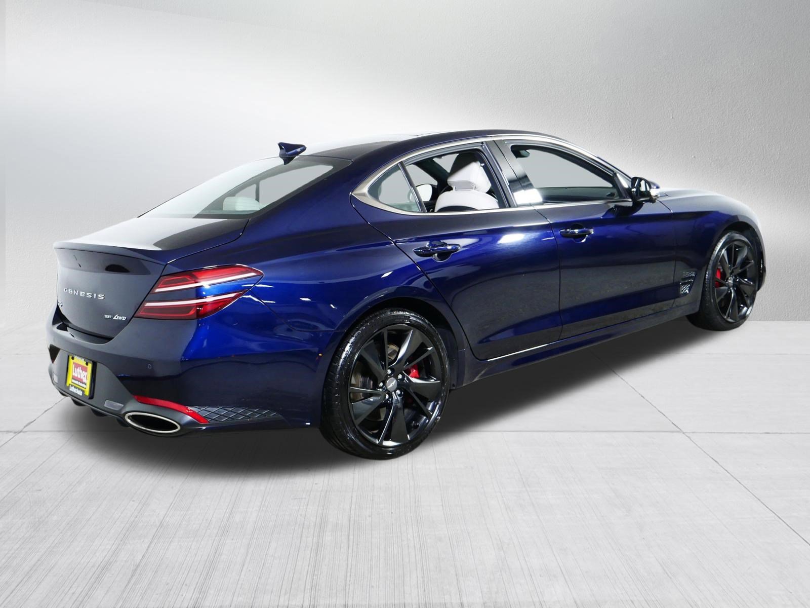 Used 2023 Genesis G70 2.0T w/ Sport Prestige Package AWD/4WD image 7