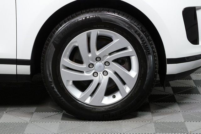 Used 2024 Land Rover Range Rover Evoque S AWD/4WD image 7