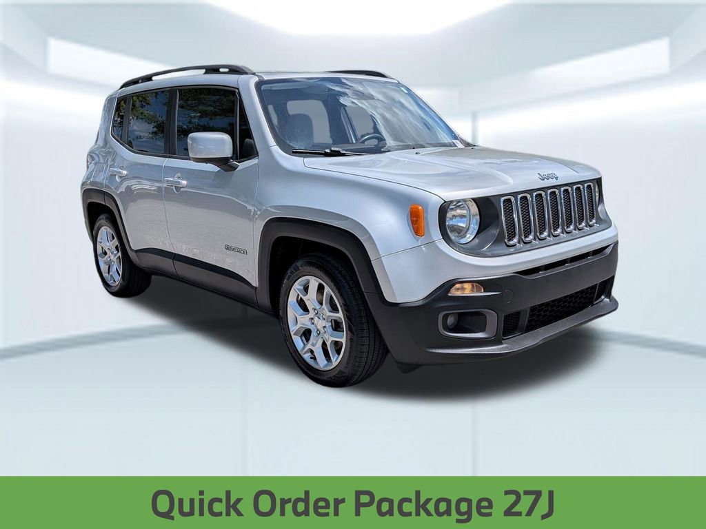Used 2017 Jeep Renegade Latitude w/ Popular Equipment Group FWD image 9
