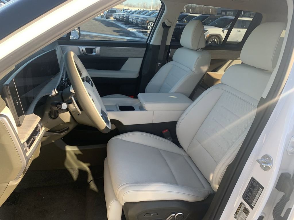 New 2025 Hyundai Santa Fe Calligraphy image 11