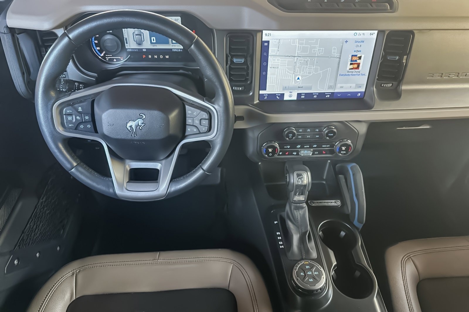 Used 2024 Ford Bronco Wildtrak image 14