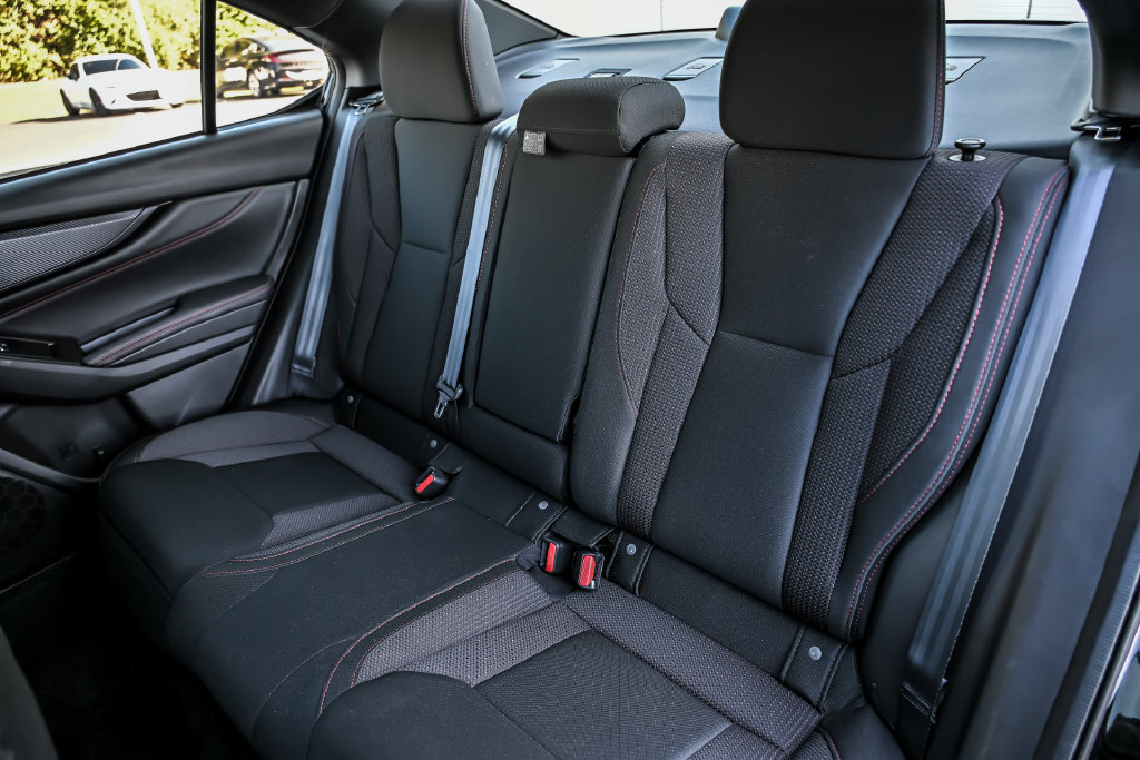 Used 2025 Subaru WRX Premium AWD/4WD image 15