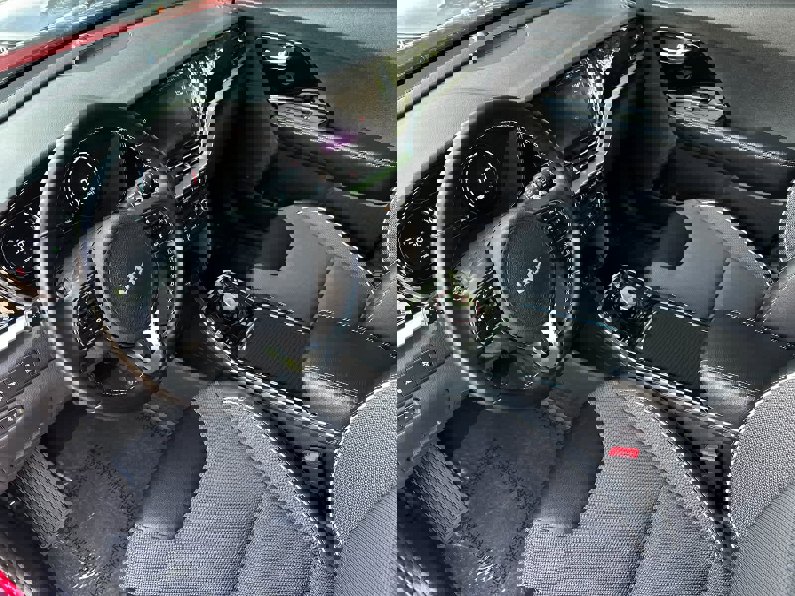 Used 2022 Kia Niro EX image 11