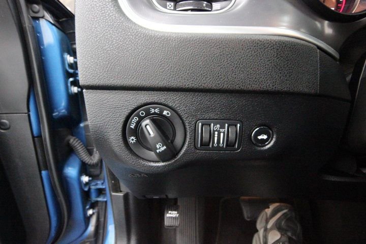 Used 2022 Dodge Charger GT AWD/4WD image 12