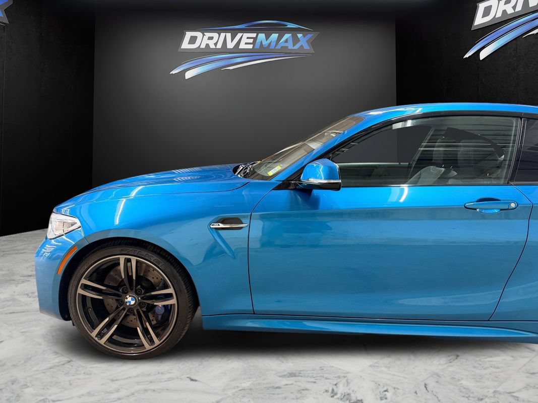 Used 2017 BMW M2 RWD image 9