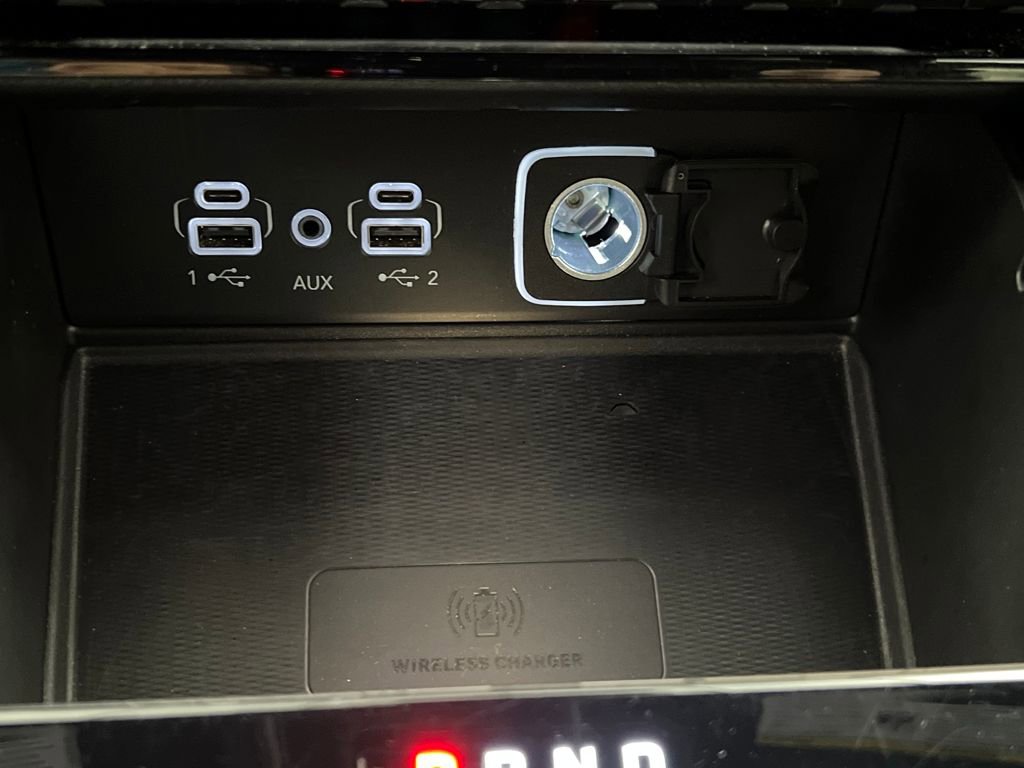 Used 2024 Jeep Grand Cherokee Altitude image 49