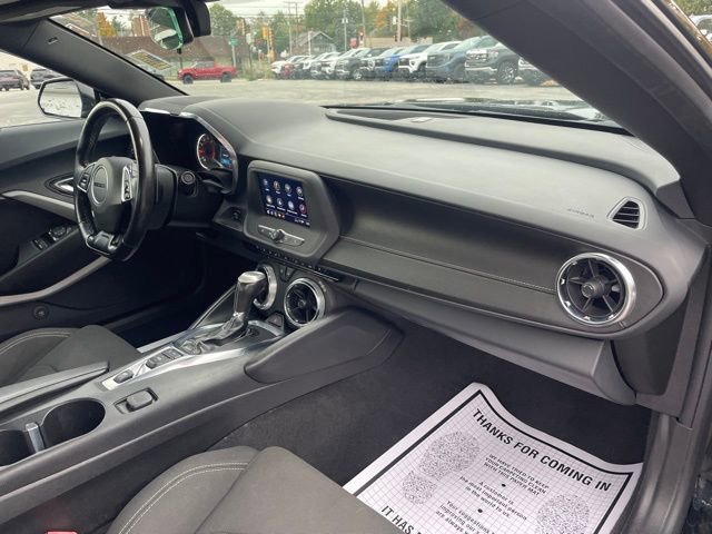 Used 2023 Chevrolet Camaro LT image 31