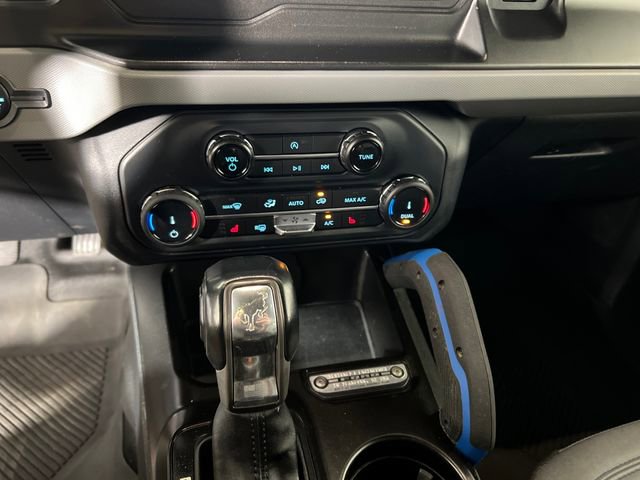 Used 2022 Ford Bronco Black Diamond image 19