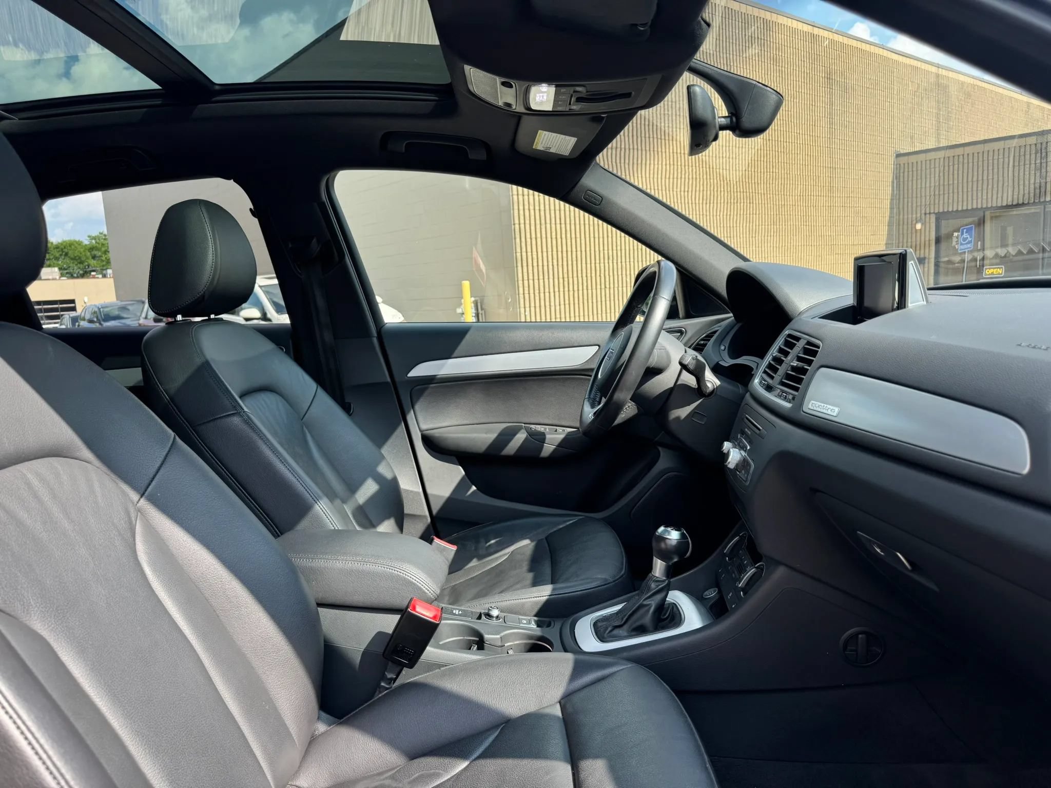 Used 2018 Audi Q3 2.0T Premium AWD/4WD image 25