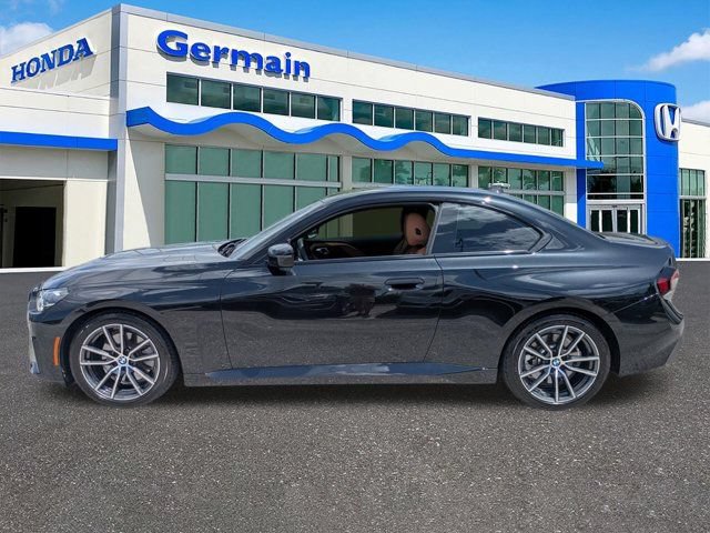 Used 2025 BMW 230i Coupe w/ Convenience Package RWD image 8