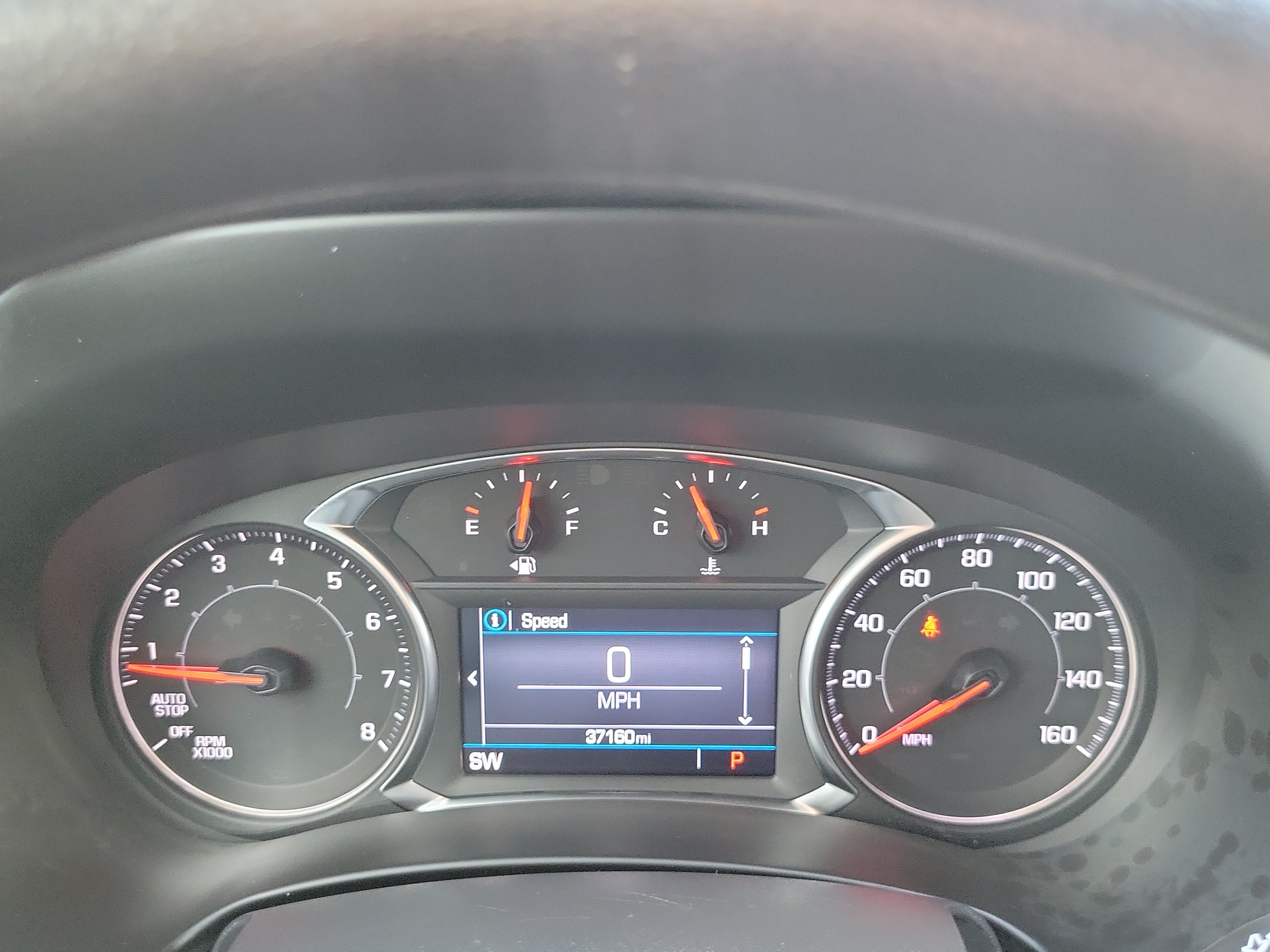 Used 2024 GMC Terrain SLE w/ Driver Convenience Package FWD image 29