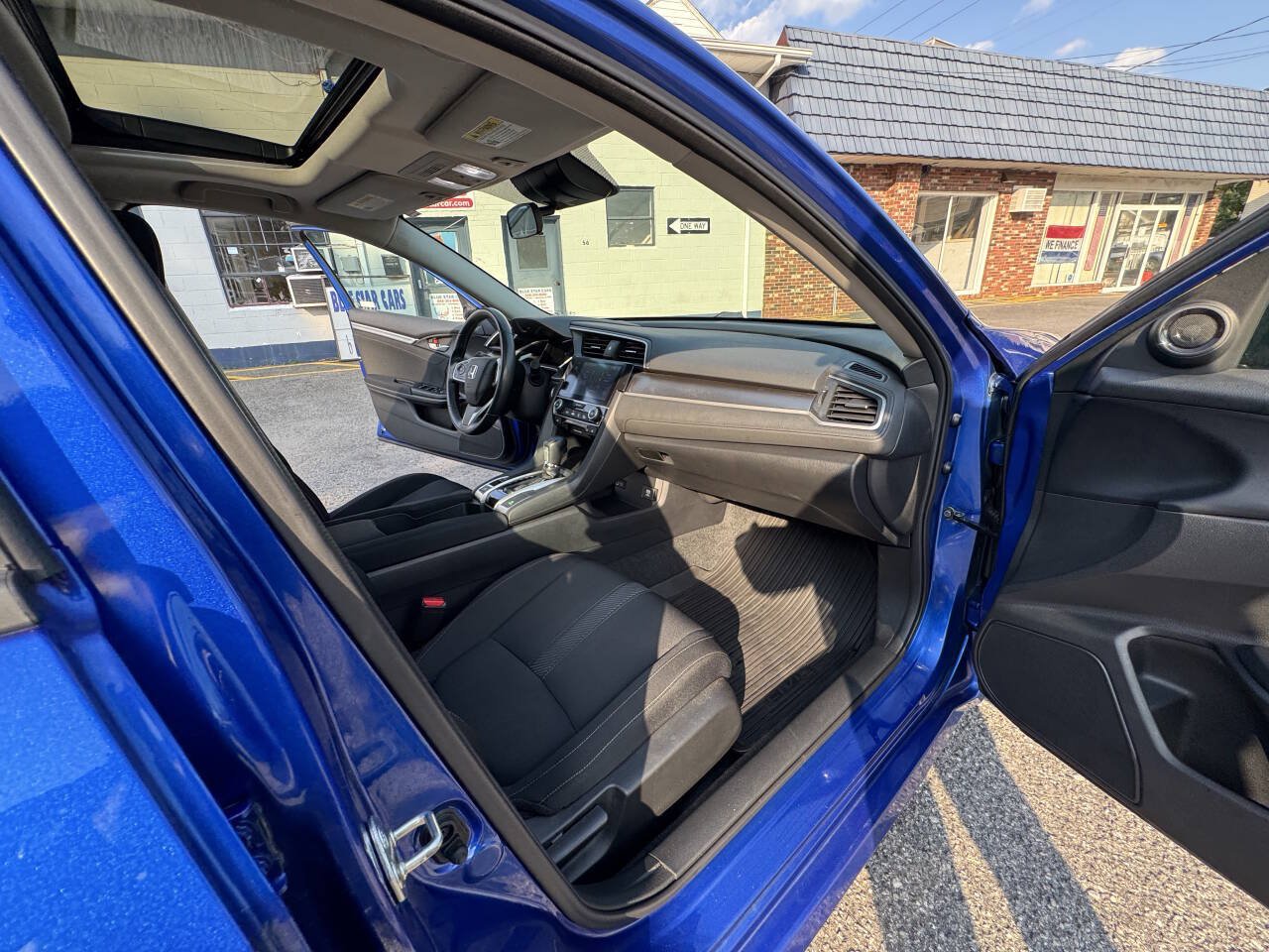 Used 2018 Honda Civic EX-T image 31