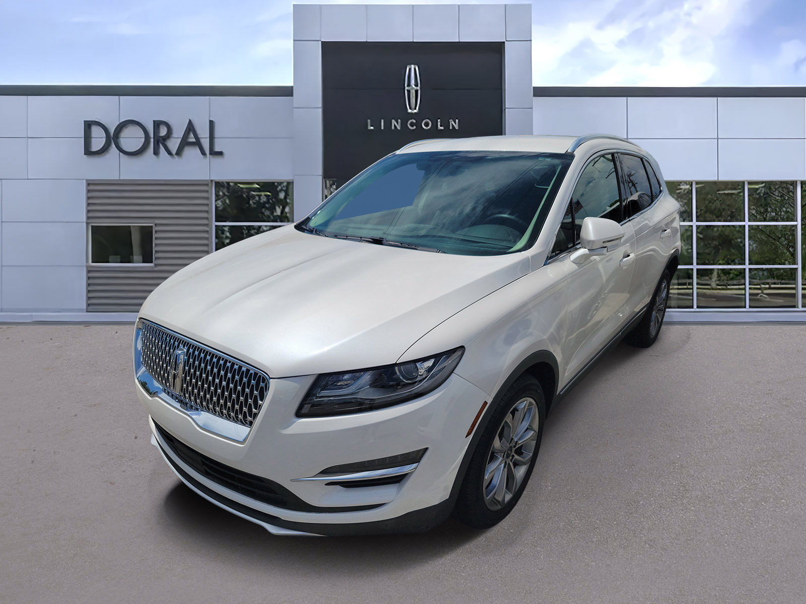 Used 2019 Lincoln MKC Select w/ Select Plus Package