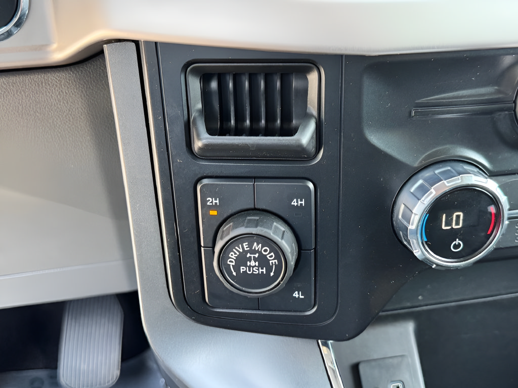 Used 2021 Ford F150 XLT w/ Equipment Group 302A High AWD/4WD image 19