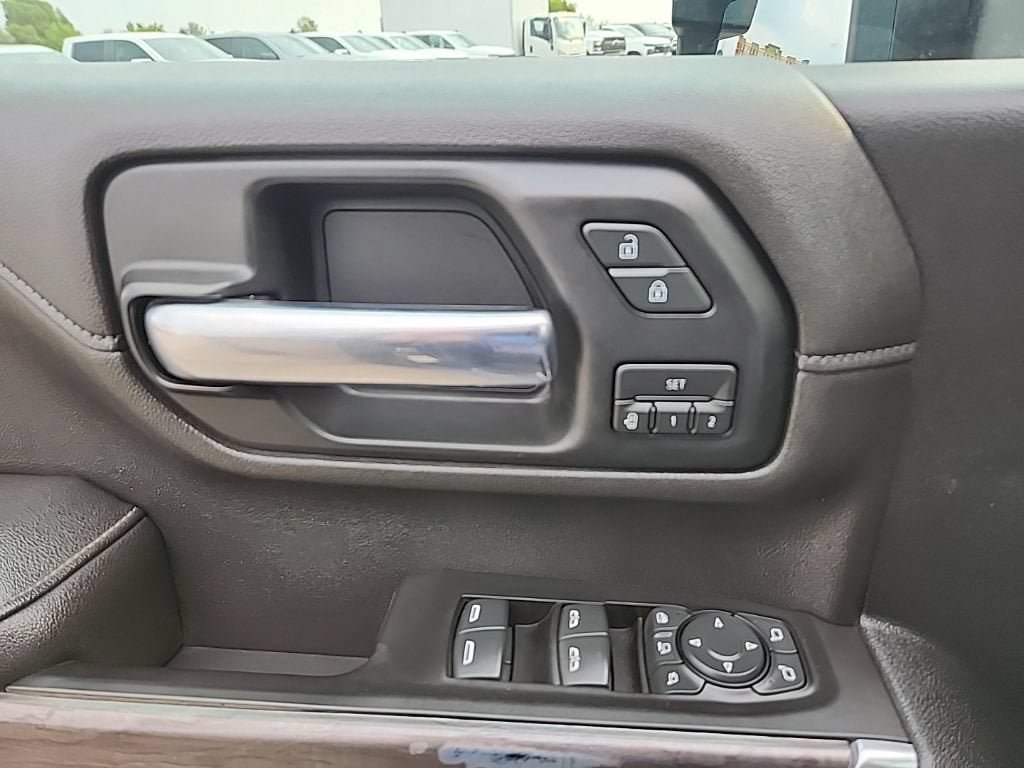 Certified 2020 Chevrolet Silverado 2500 LTZ w/ LTZ Plus Package AWD/4WD image 27