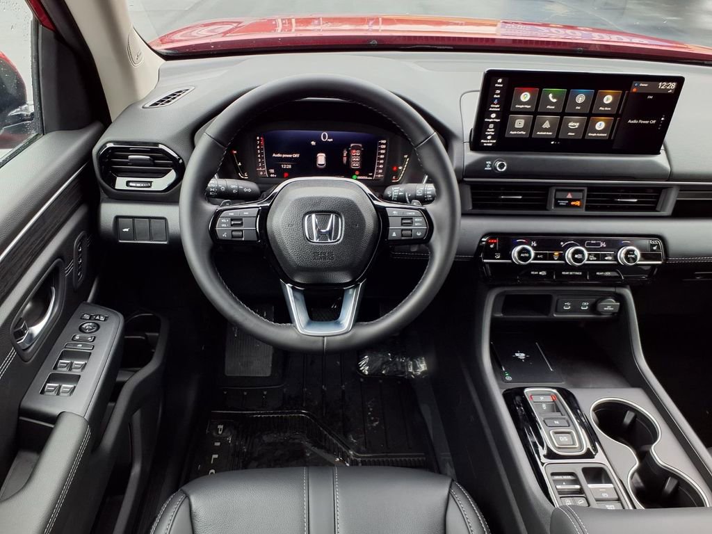 New 2026 Honda Pilot Touring image 14