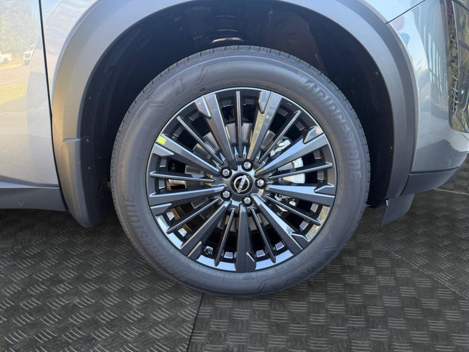 New 2026 Nissan Pathfinder SL w/ SL Premium Package FWD image 25