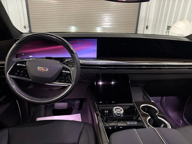 Used 2026 Cadillac Escalade 2WD image 19