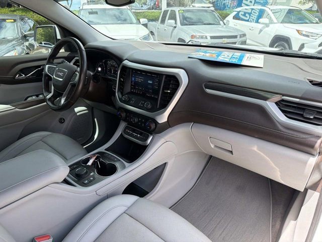 Used 2022 GMC Acadia SLT w/ Technology Package image 18