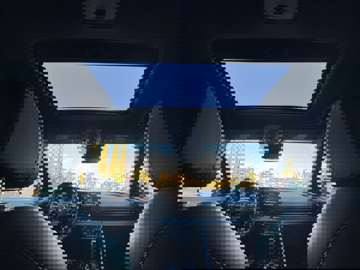 Used 2023 Hyundai Elantra N Line image 16