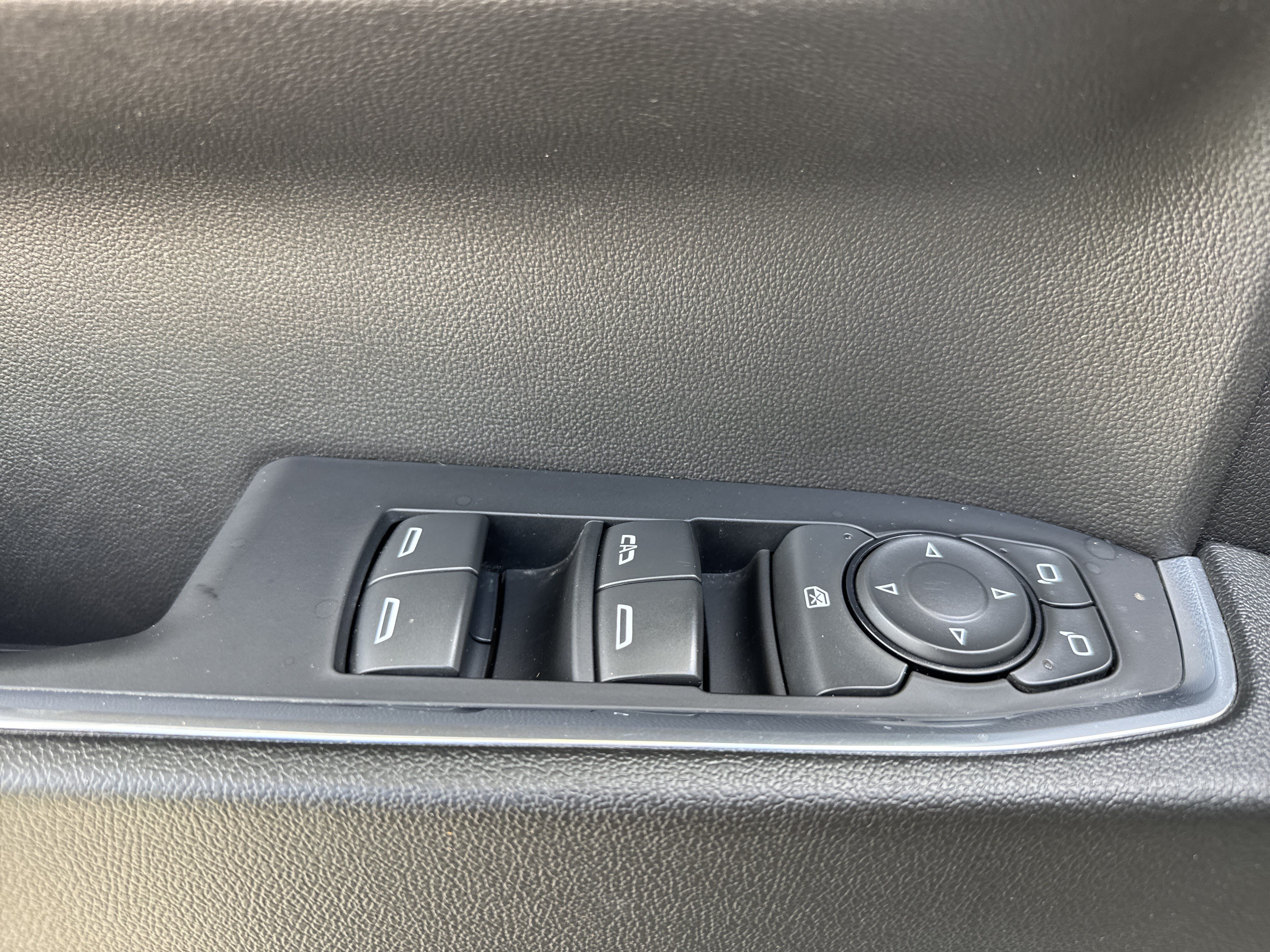Used 2024 GMC Sierra 1500 Elevation AWD/4WD image 15