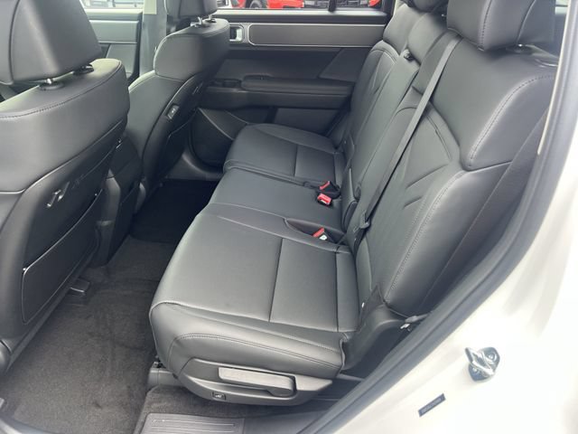 New 2026 Hyundai Santa Fe SEL FWD image 17