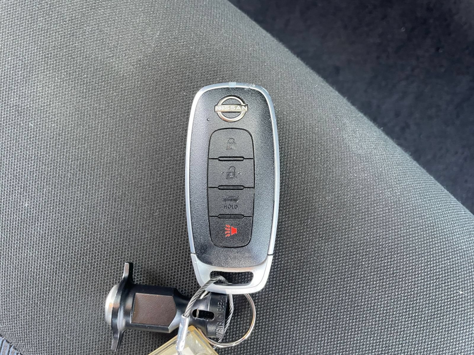 Used 2025 Nissan Versa SV FWD image 21