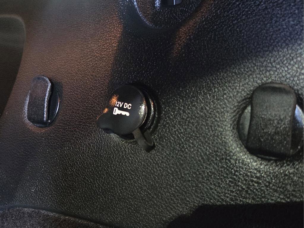 Used 2022 Dodge Durango SXT w/ Blacktop Package image 13