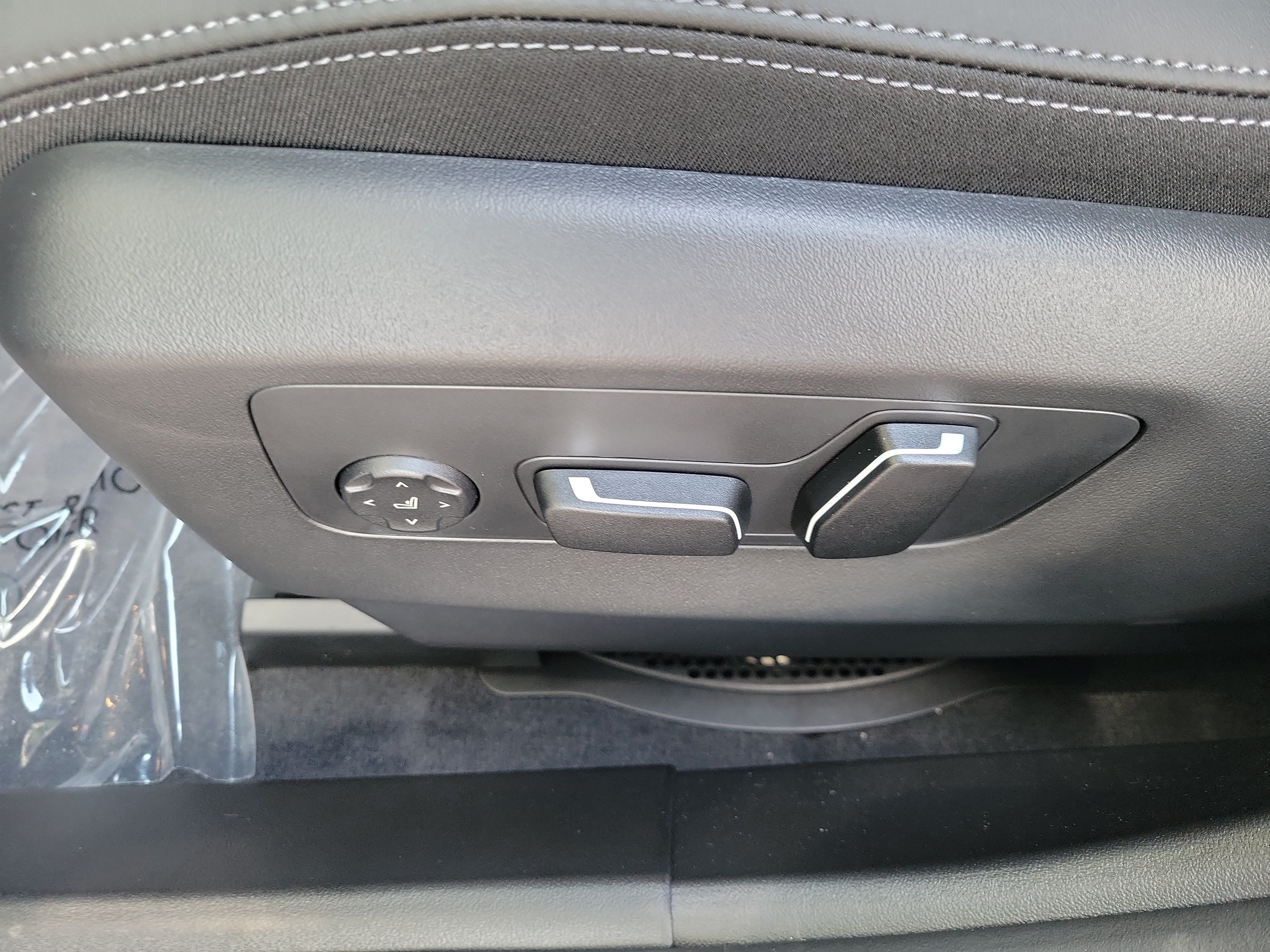 Used 2024 BMW 228i Gran Coupe w/ Convenience Package FWD image 13