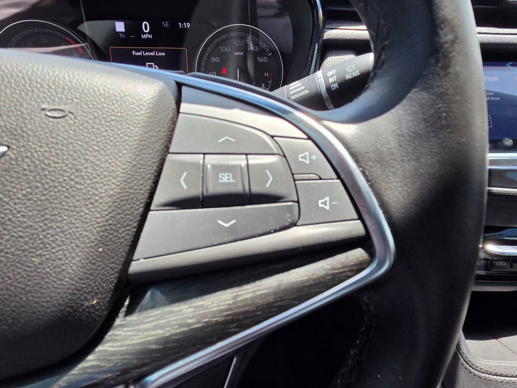 Used 2022 Cadillac XT5 Premium Luxury w/ Technology Package FWD image 36