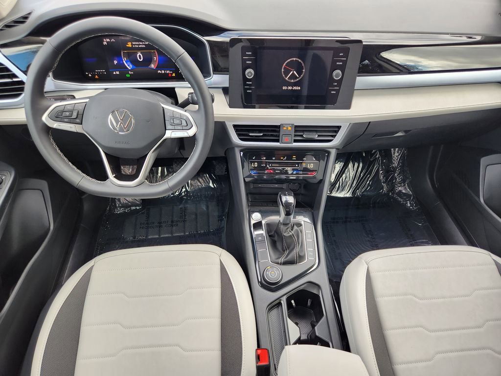 New 2026 Volkswagen Taos SE AWD/4WD image 16
