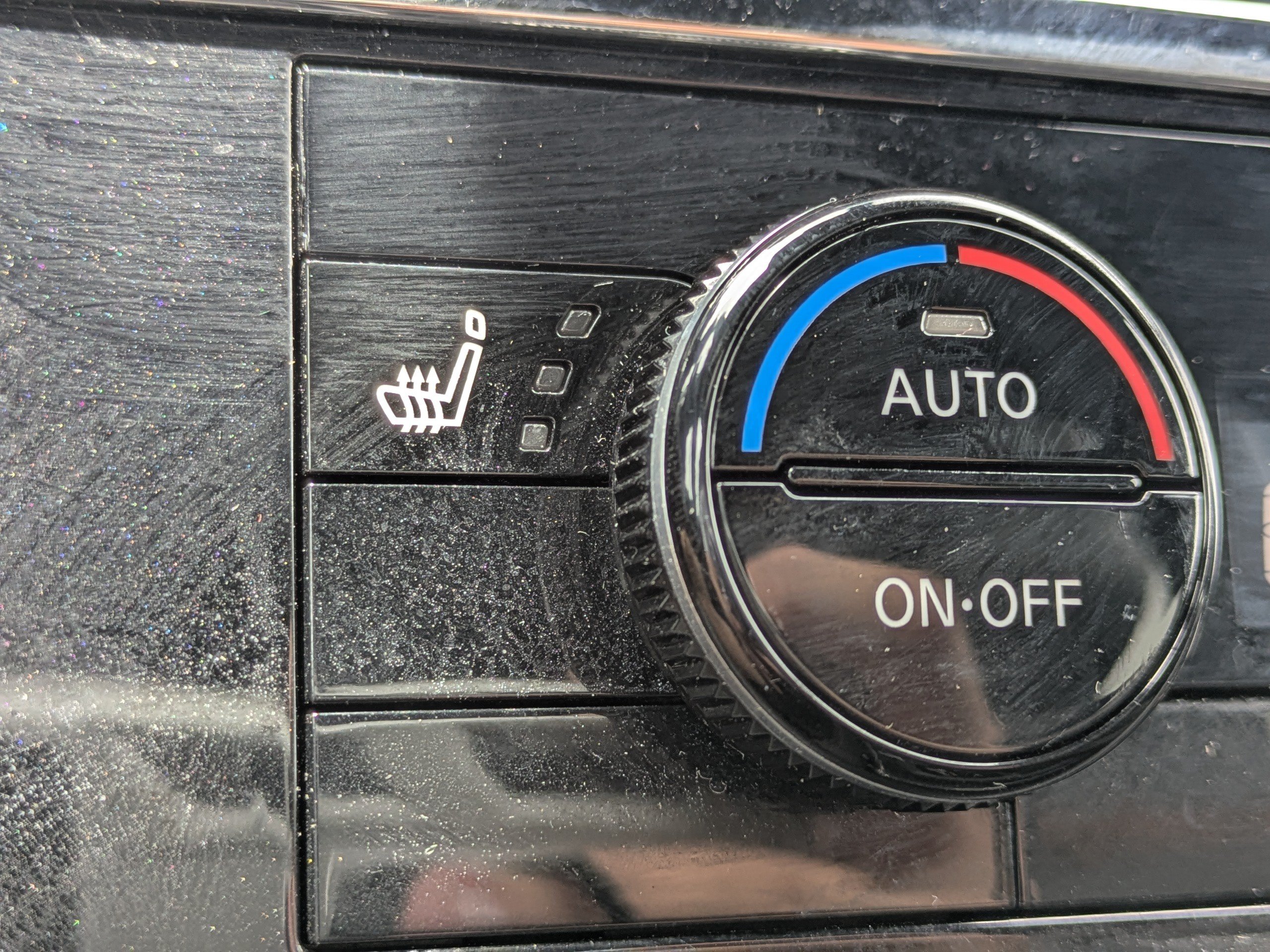 Used 2024 Nissan Pathfinder Rock Creek AWD/4WD image 28