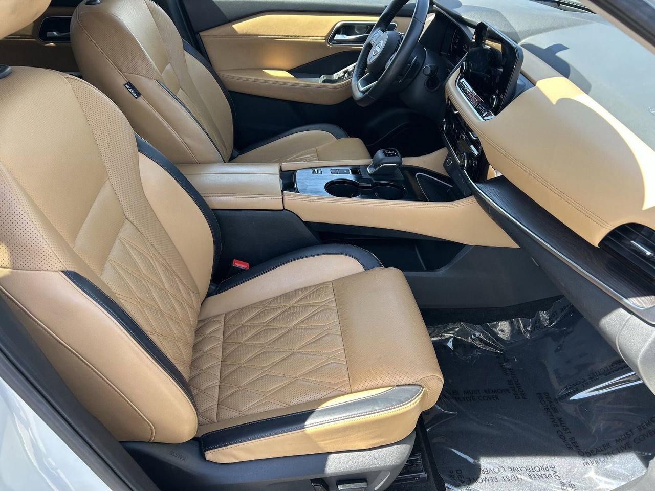 Certified 2023 Nissan Rogue Platinum w/ Platinum Premium Package image 10