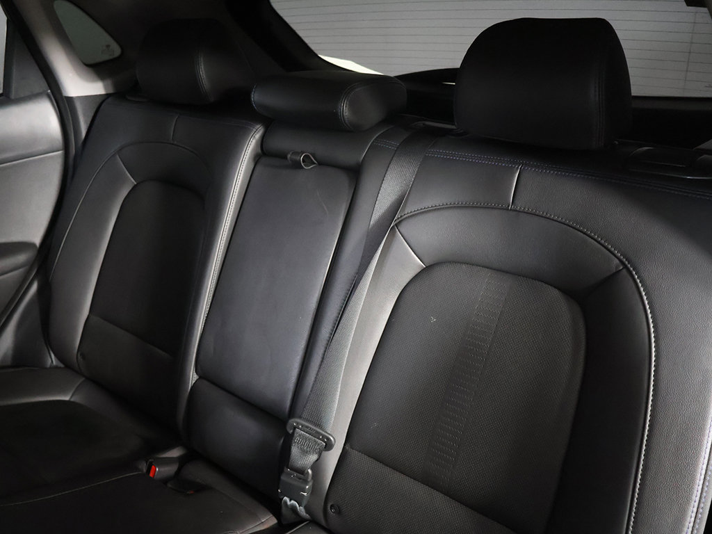 Used 2022 Hyundai Kona Limited w/ Cargo Package FWD image 34