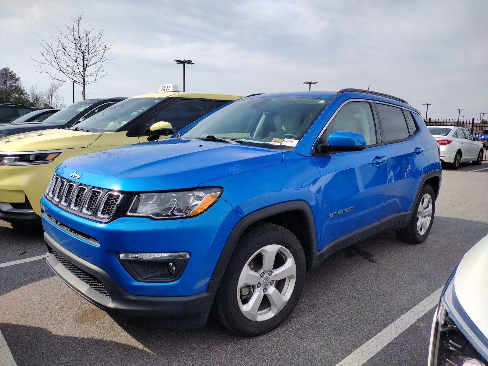 Used 2021 Jeep Compass Latitude w/ Sun and Sound Group image 2
