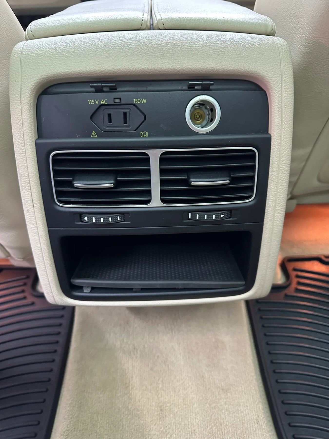 Used 2015 Volkswagen Touareg VR6 image 20