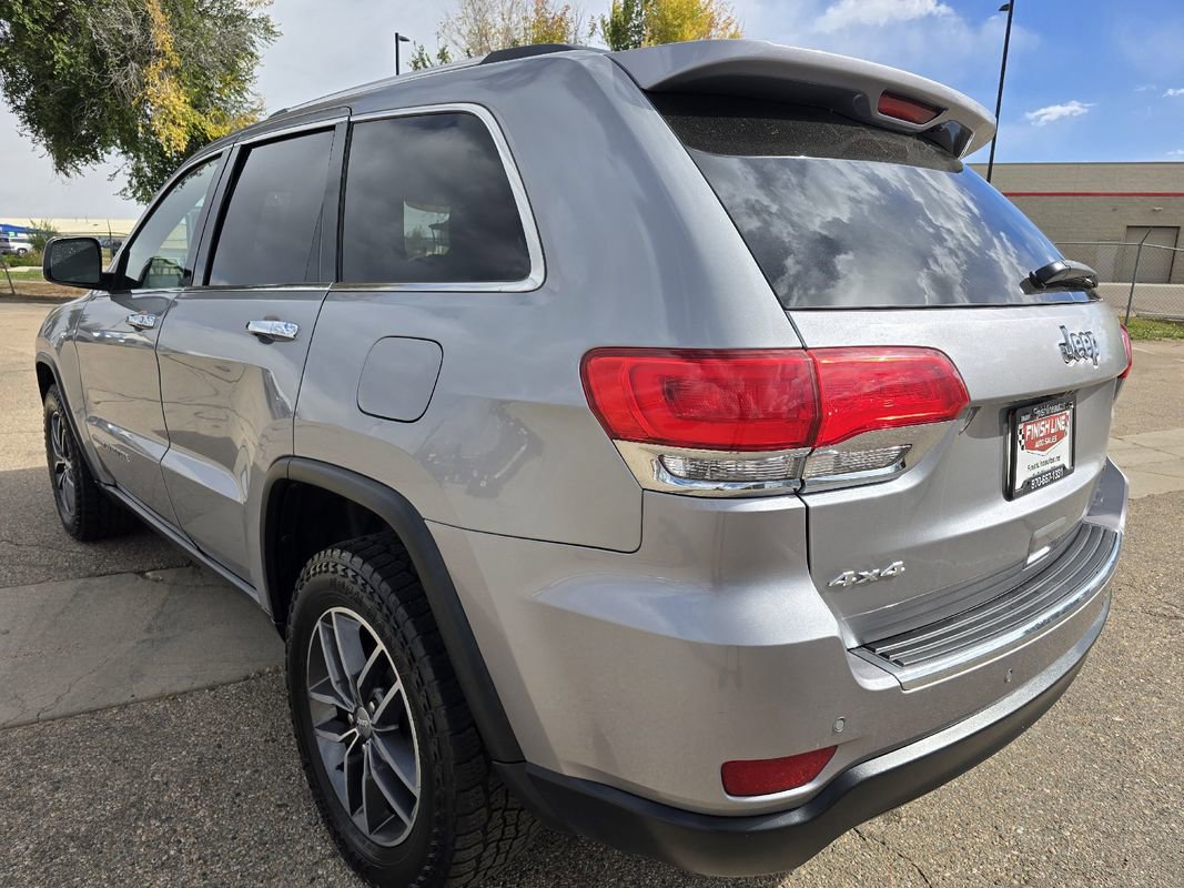 Used 2017 Jeep Grand Cherokee Limited w/ Luxury Group II image 7
