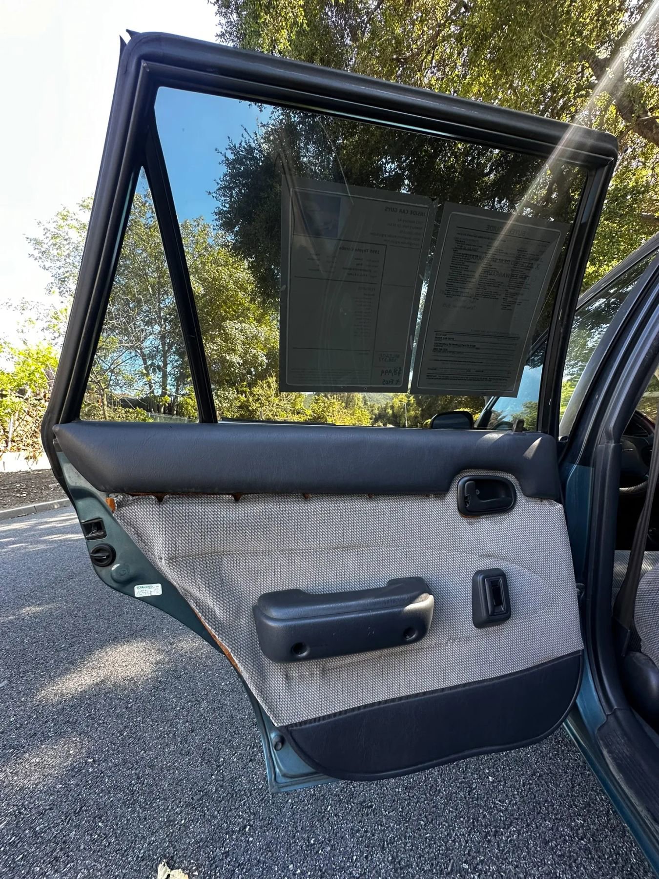 Used 1995 Toyota Corolla DX FWD image 17