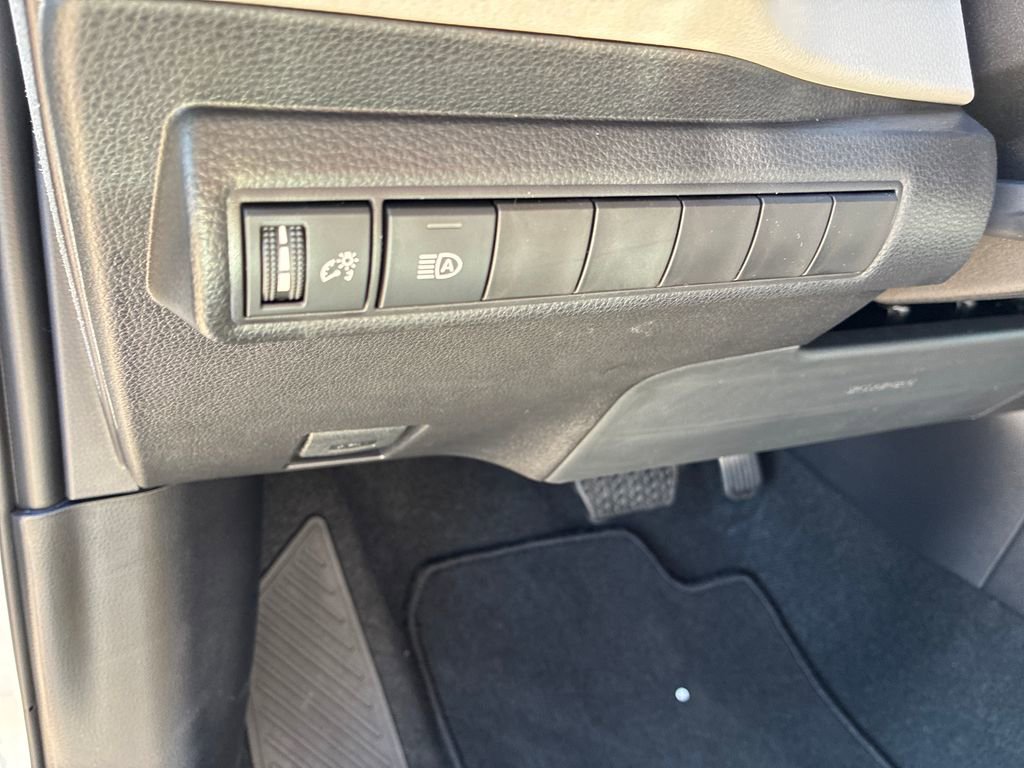 New 2026 Toyota Corolla LE image 32