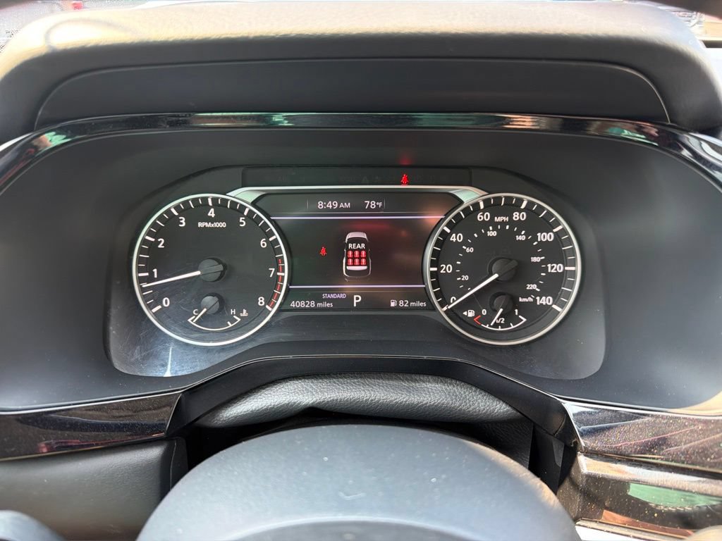 Used 2024 Nissan Pathfinder SV FWD image 7
